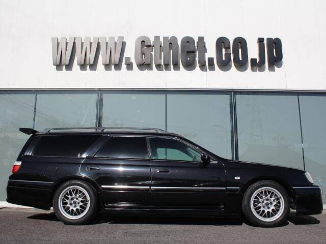 2000 Nissan Stagea JDM car for sale — photo 10 of 12