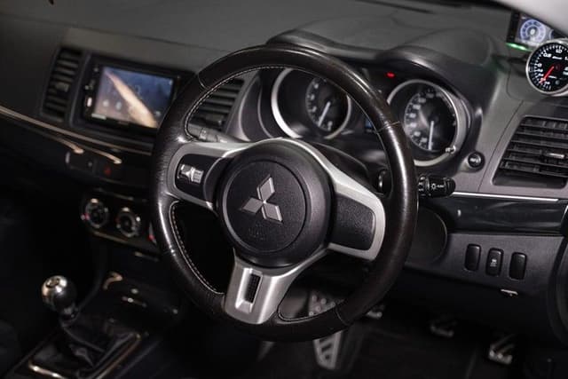 2011 Mitsubishi Lancer JDM car for sale — photo 17 of 20