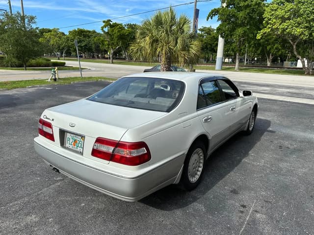 1996 Nissan Cima JDM car for sale — photo 8 of 13