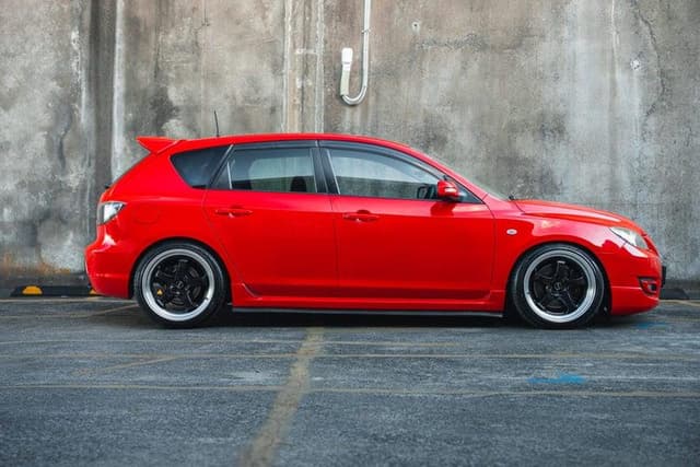 2007 Mazda Axela JDM car for sale — photo 13 of 20
