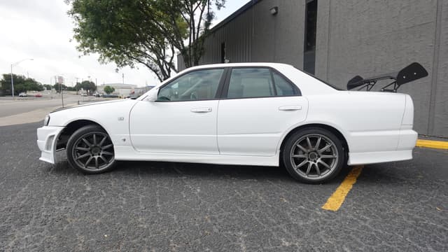 2000 Nissan Skyline JDM car for sale — photo 7 of 12
