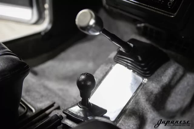 1995 Suzuki Jimny JDM car for sale — photo 11 of 25