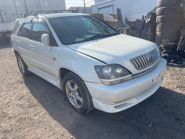 1998 Toyota Harrier JDM car for sale — photo 7 of 13