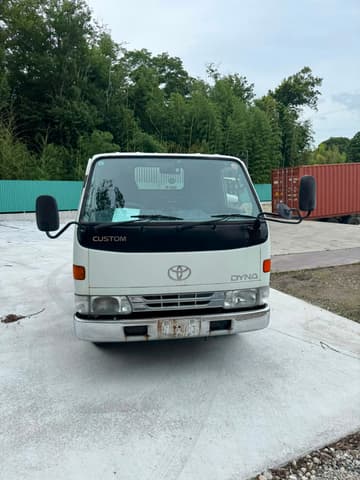 1999 Toyota Dyna JDM car for sale — photo 2 of 10