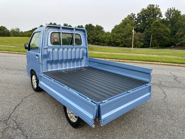 1999 Daihatsu Hijet JDM car for sale — photo 5 of 19