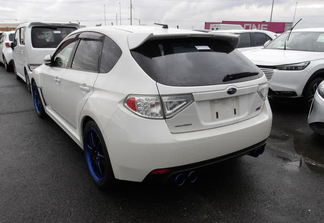 Subaru Impreza JDM car for sale — photo 3 of 6