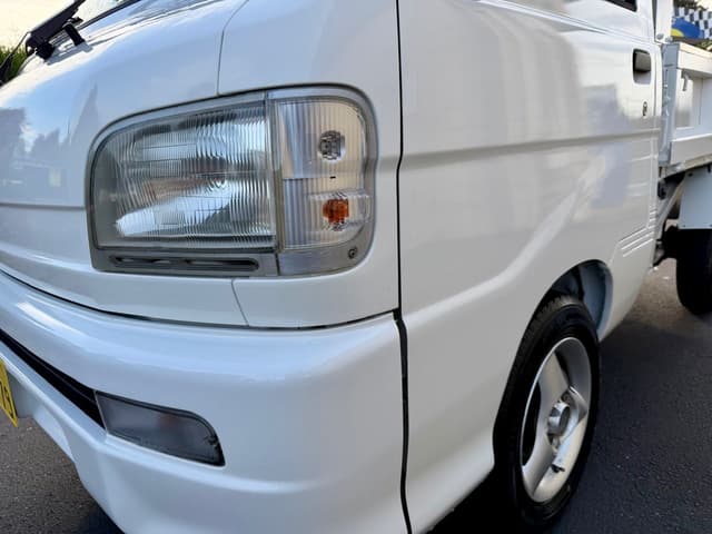 2001 Daihatsu Hijet JDM car for sale — photo 17 of 25