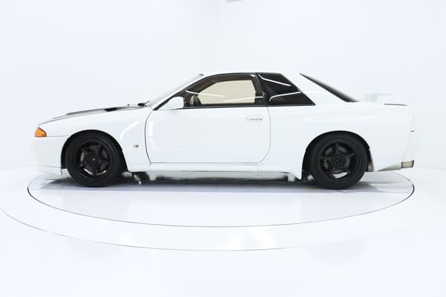 1994 Nissan Skyline JDM car for sale — photo 7 of 25