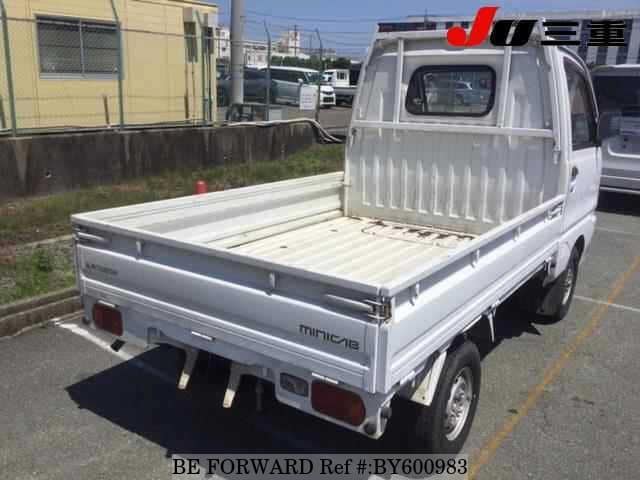 1995 Mitsubishi Minicab JDM car for sale — photo 2 of 8