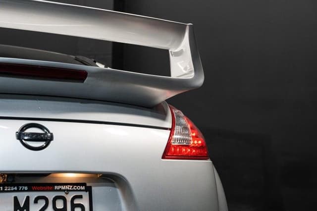 2009 Nissan Fairlady Z JDM car for sale — photo 3 of 20