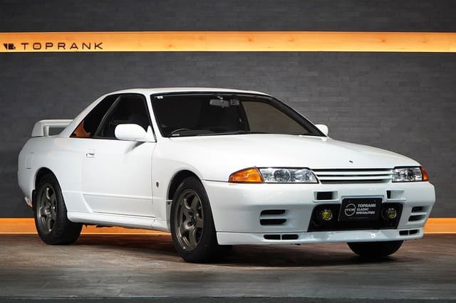 1993 Nissan Skyline JDM car for sale — photo 12 of 25
