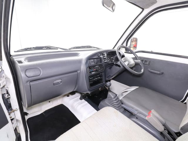 1995 Daihatsu Hijet JDM car for sale — photo 22 of 25