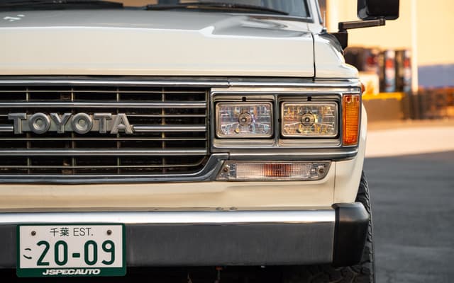 1989 Toyota Land Cruiser JDM car for sale — photo 3 of 19