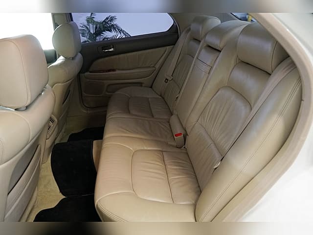 1997 Toyota Celsior JDM car for sale — photo 17 of 25