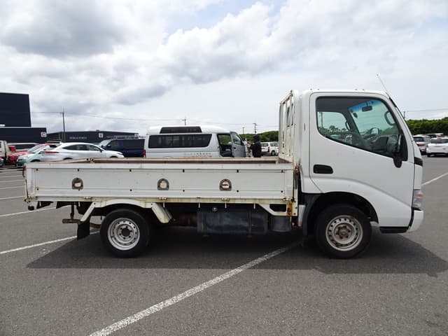 2003 Toyota Toyoace JDM car for sale — photo 6 of 10