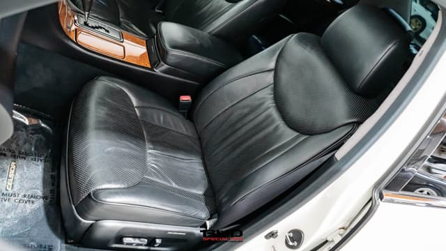 2001 Toyota Celsior JDM car for sale — photo 21 of 25