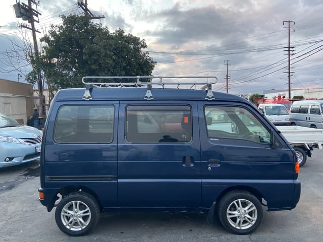1995 Suzuki Every JDM car for sale — photo 2 of 25