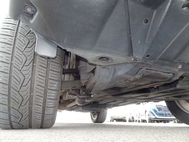 2004 Toyota Harrier JDM car for sale — photo 13 of 25