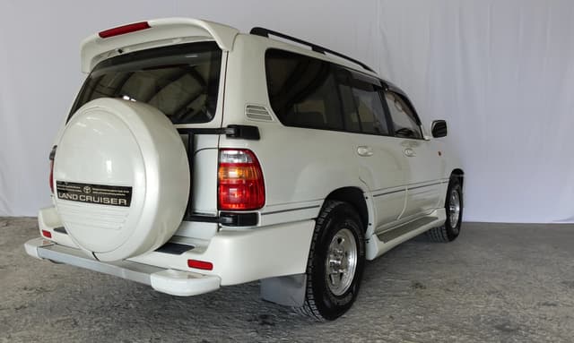 1999 Toyota Land Cruiser JDM car for sale — photo 7 of 19