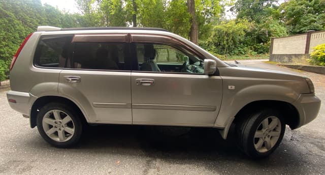 2005 Nissan X Trail JDM car for sale — photo 6 of 12