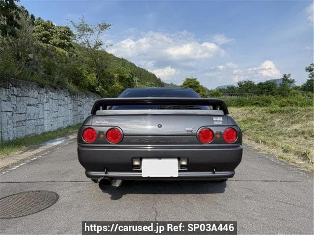 1992 Nissan Skyline JDM car for sale — photo 2 of 3