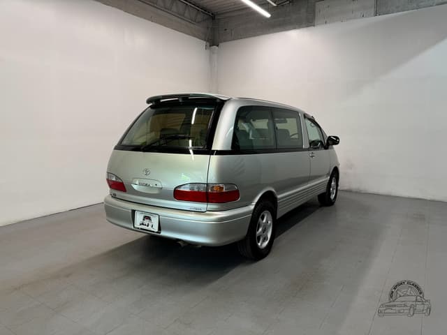 Toyota Estima JDM car for sale — photo 15 of 25