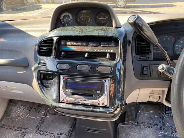 1994 Mitsubishi Delica JDM car for sale — photo 16 of 16