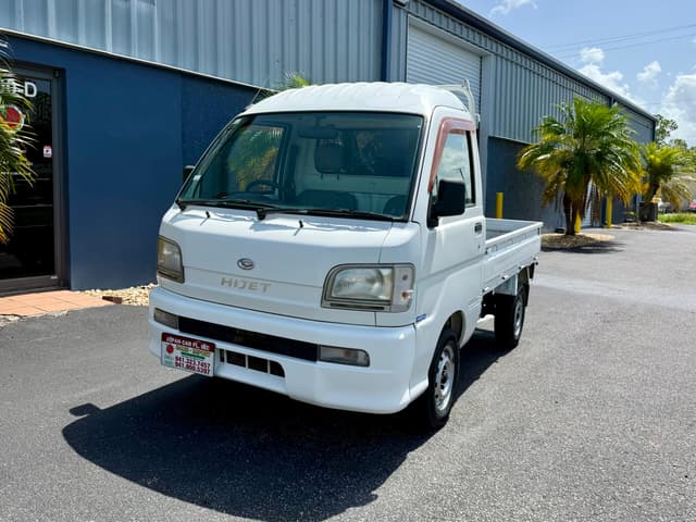1999 Daihatsu Hijet JDM car for sale — photo 2 of 15