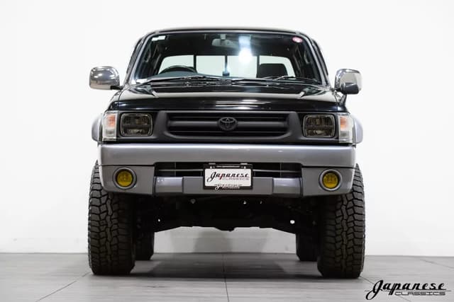 1999 Toyota Hilux JDM car for sale — photo 2 of 25