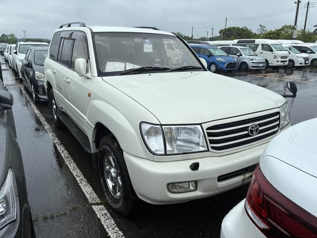 2001 Toyota Land Cruiser JDM car for sale — photo 2 of 11