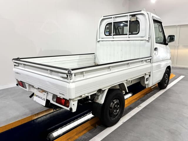 2005 Mitsubishi Minicab JDM car for sale — photo 4 of 25