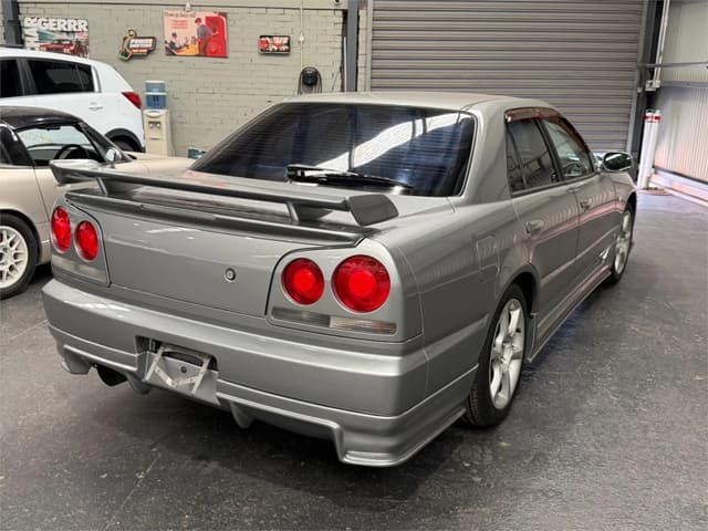 2000 Nissan Skyline JDM car for sale — photo 2 of 25