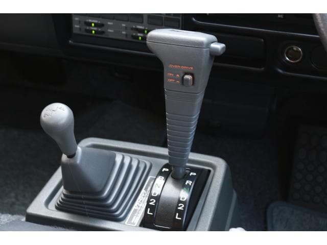 1992 Mitsubishi Delica JDM car for sale — photo 5 of 25