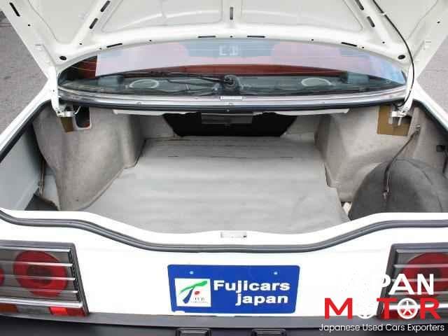 1984 Nissan Skyline JDM car for sale — photo 5 of 10