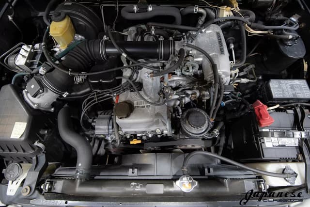 1998 Toyota Hilux Surf JDM car for sale — photo 24 of 25