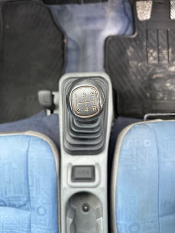 2000 Mitsubishi Minicab JDM car for sale — photo 18 of 25