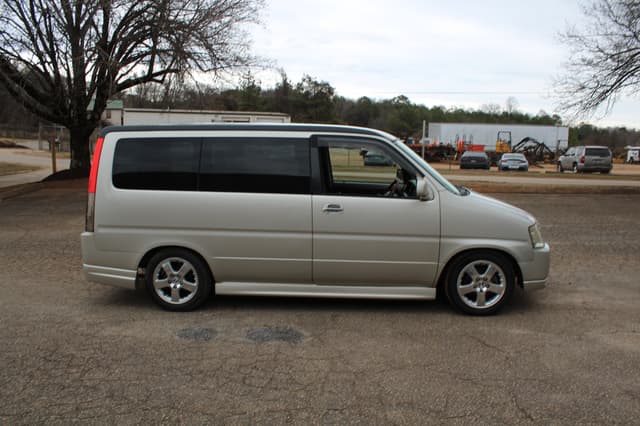 1999 Honda Stepwagon JDM car for sale — photo 2 of 25