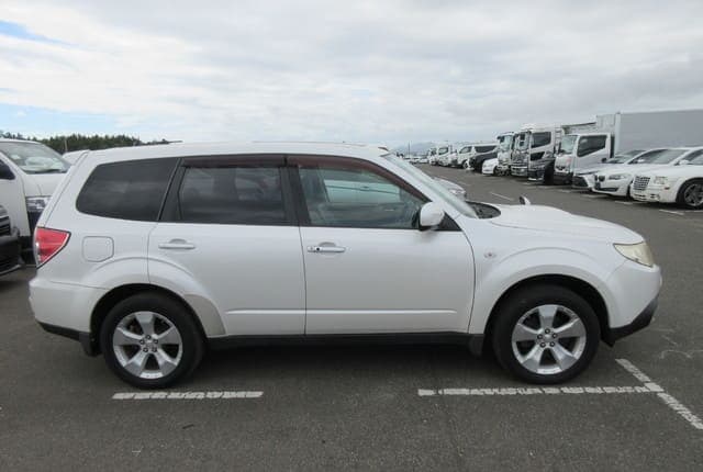 2010 Subaru Forester JDM car for sale — photo 6 of 25