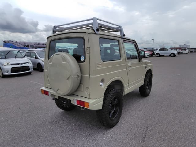 1996 Suzuki Jimny JDM car for sale — photo 4 of 20