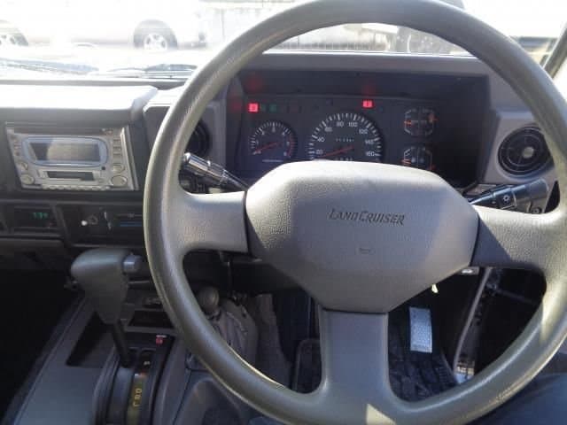 1995 Toyota Land Cruiser JDM car for sale — photo 2 of 9