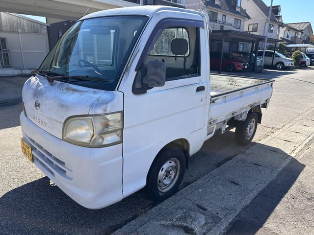 2005 Daihatsu Hijet JDM car for sale — photo 3 of 25