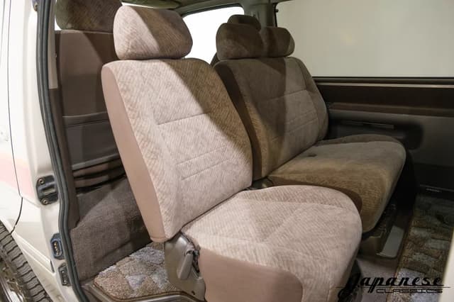 1997 Toyota HiAce JDM car for sale — photo 19 of 25