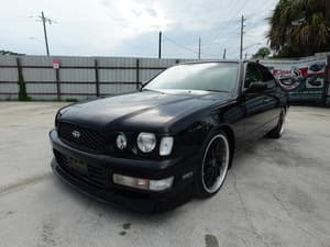 1998 Nissan Gloria JDM car for sale