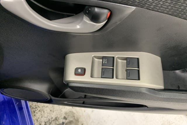 2012 Honda Fit JDM car for sale — photo 16 of 25