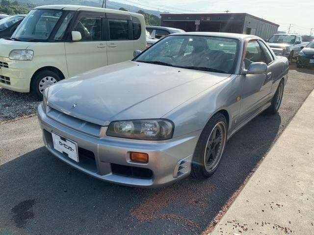 1998 Nissan Skyline JDM car for sale — photo 8 of 12
