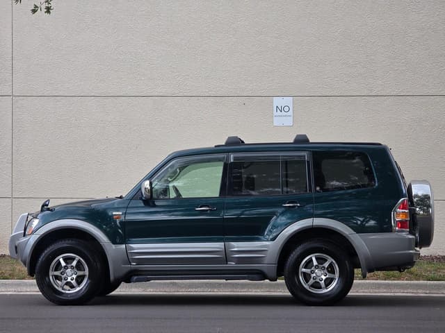1999 Mitsubishi Pajero JDM car for sale — photo 22 of 25