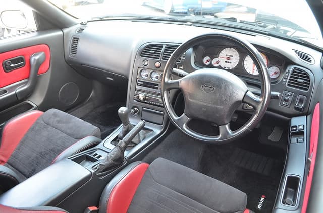 1995 Nissan Skyline JDM car for sale — photo 10 of 11