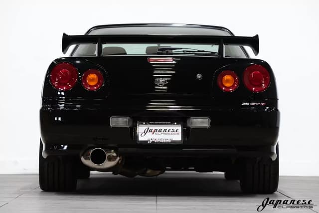 1998 Nissan Skyline JDM car for sale — photo 7 of 25