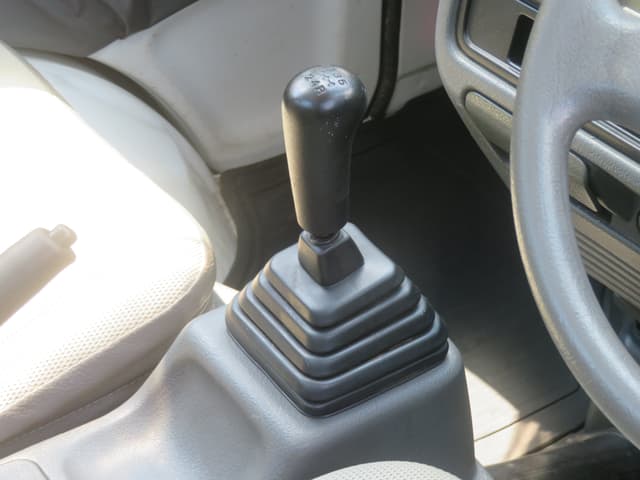 1998 Suzuki Carry JDM car for sale — photo 19 of 25