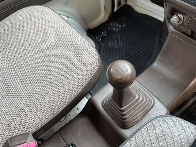 1998 Honda Acty JDM car for sale — photo 12 of 18